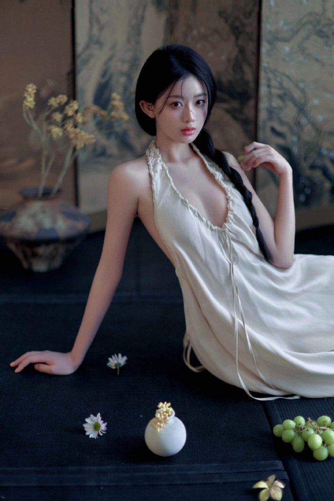 年会不能停 海报